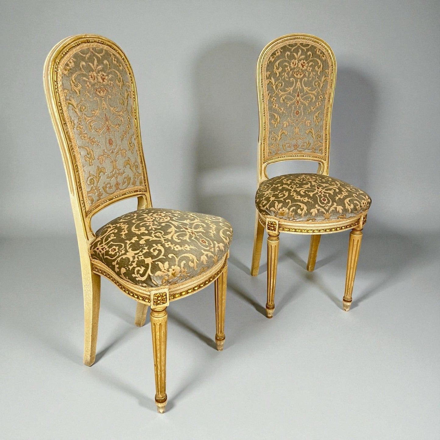 Coppia Sedie antiche in legno stile veneziano ingresso sediolina beige da camera Categoria  Sedie