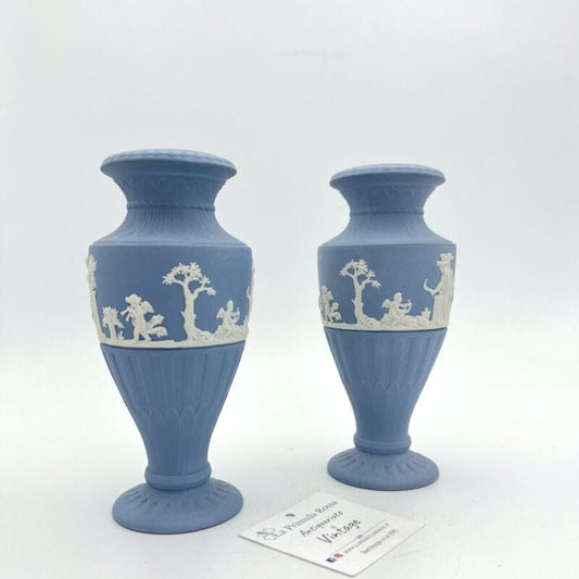 Coppia Vasetti in porcellana Wedgwood Celeste Vaso Vintage cherubini angeli 900 Categoria  Vasi e Portafiori