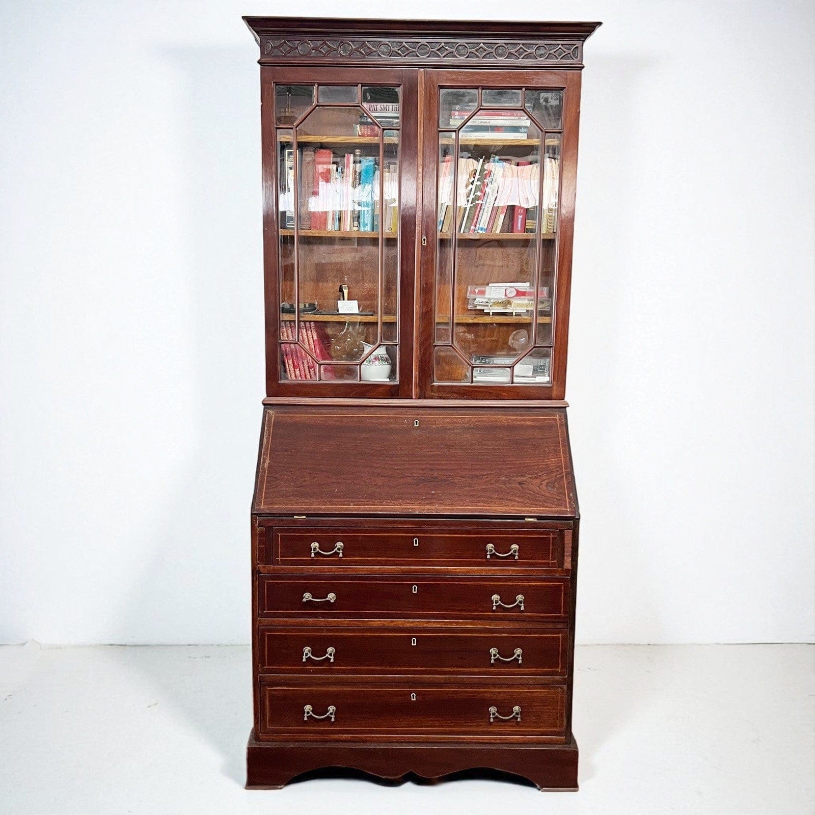 Credenza antica mobile libreria vetrina d'epoca in stile inglese 800 Trumeau Categoria  Vetrine