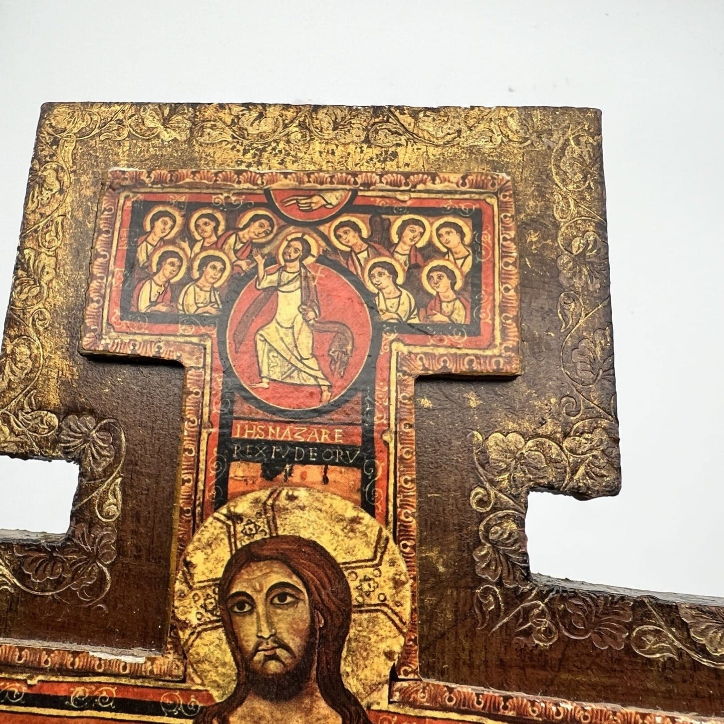 Crocifisso stile antico Icona Croce religiosa sacra in legno dorato Assisi Categoria  Oggetti sacri - rosari