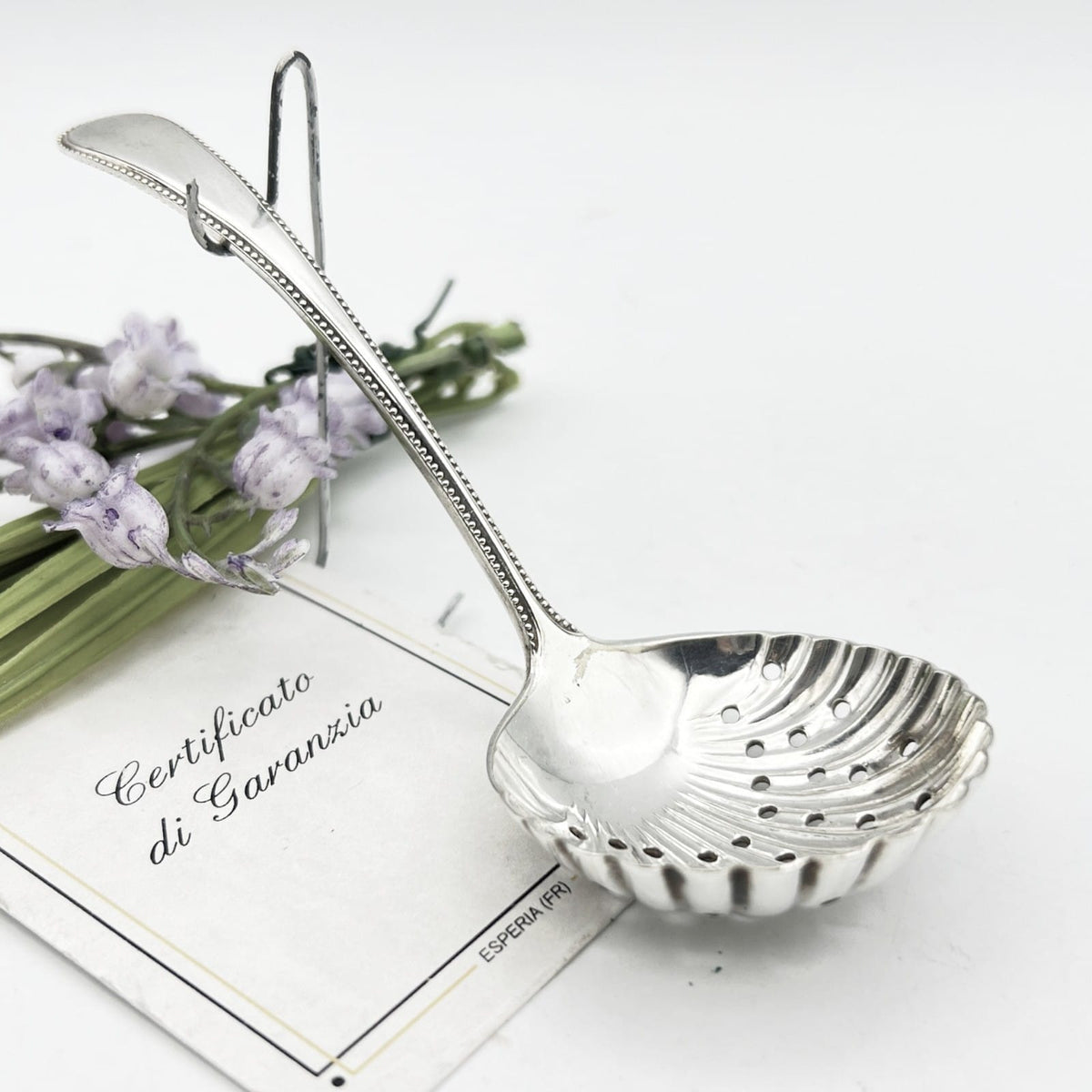 Cucchiaio in argento sheffield antico silver plate colino da zucchero epoca 900 Categoria  Sheffield & Argento