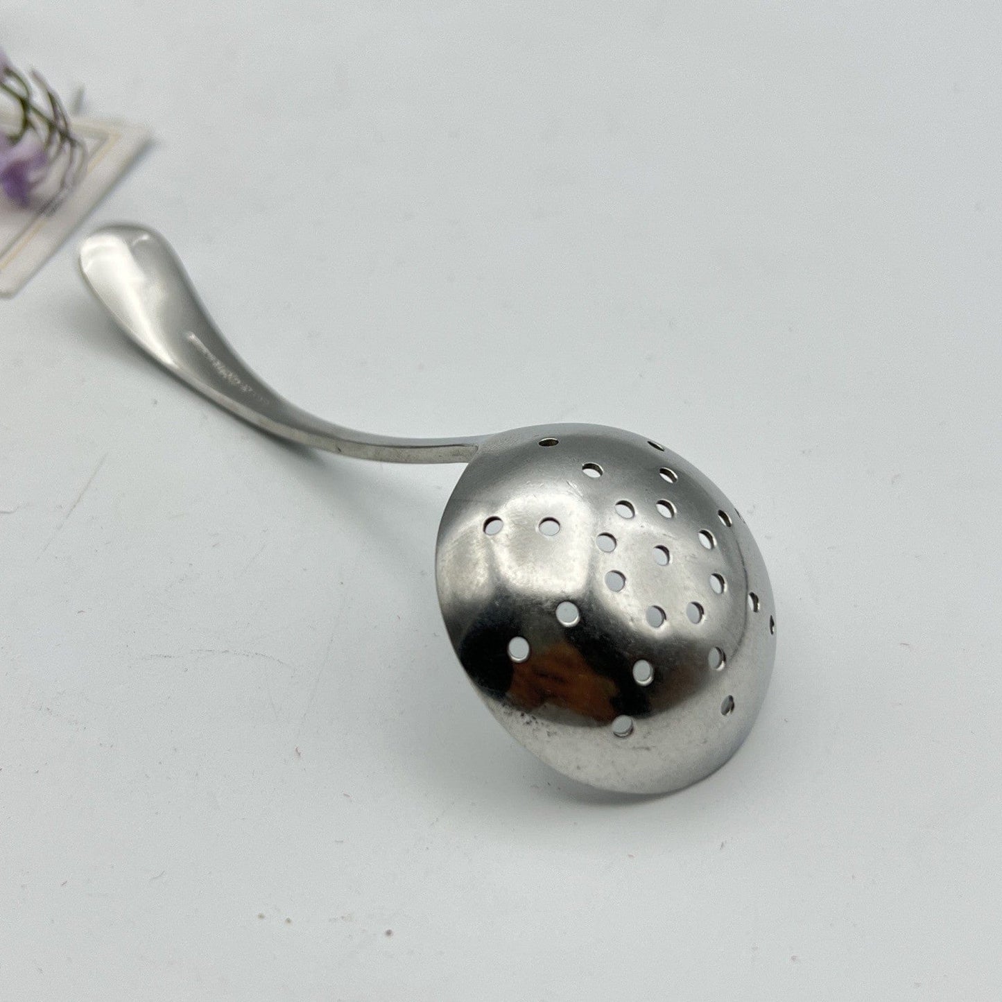 Cucchiaio posata antica mestolino traforato colino spargi zucchero epoca '900 Categoria  Sheffield & Argento