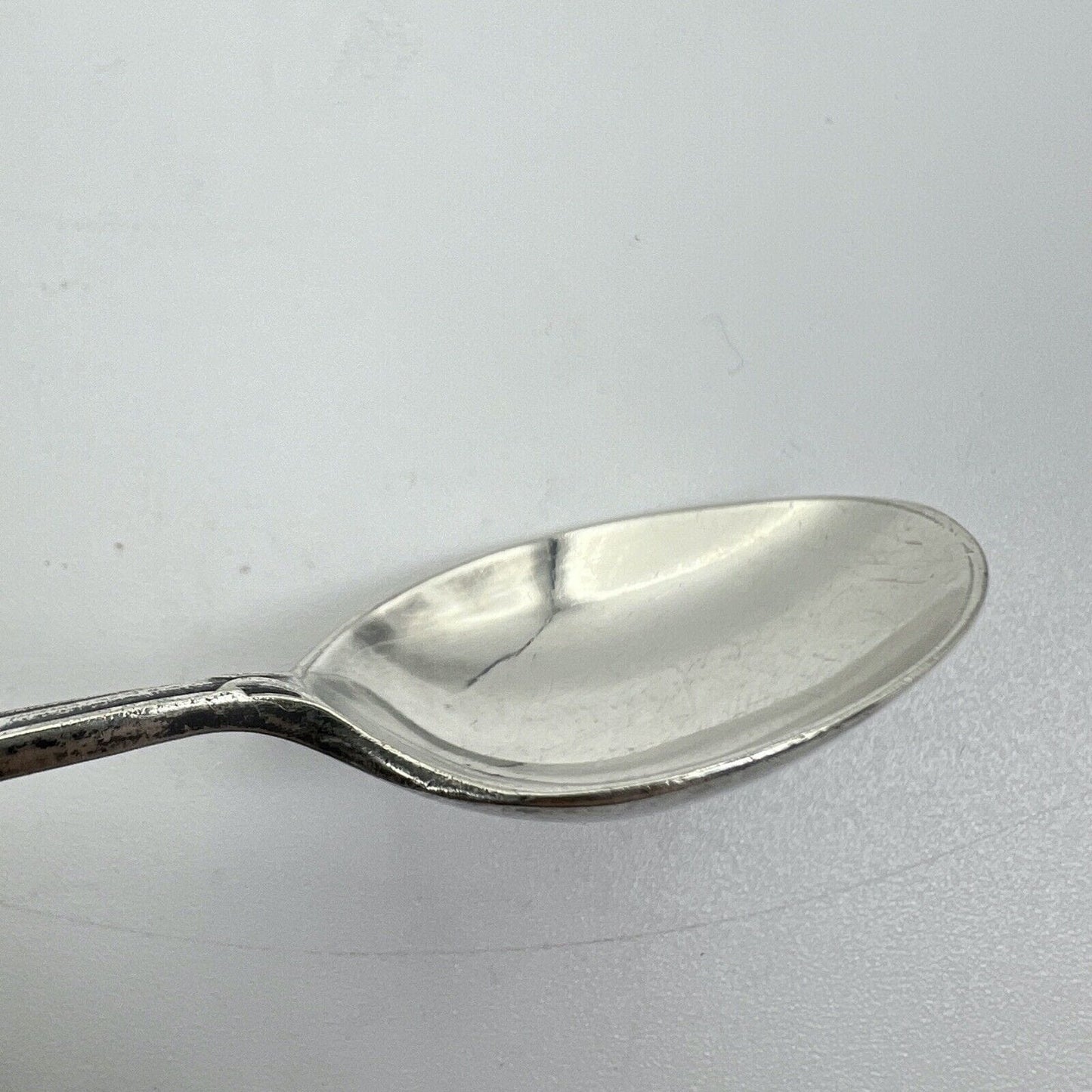 Cuchiaino da the in Argento silver plate inglese Re Giorgio VI Regina Elisabetta Categoria  Arte e antiquariato:Argento:Oggetti da tavola e cucina:Posate