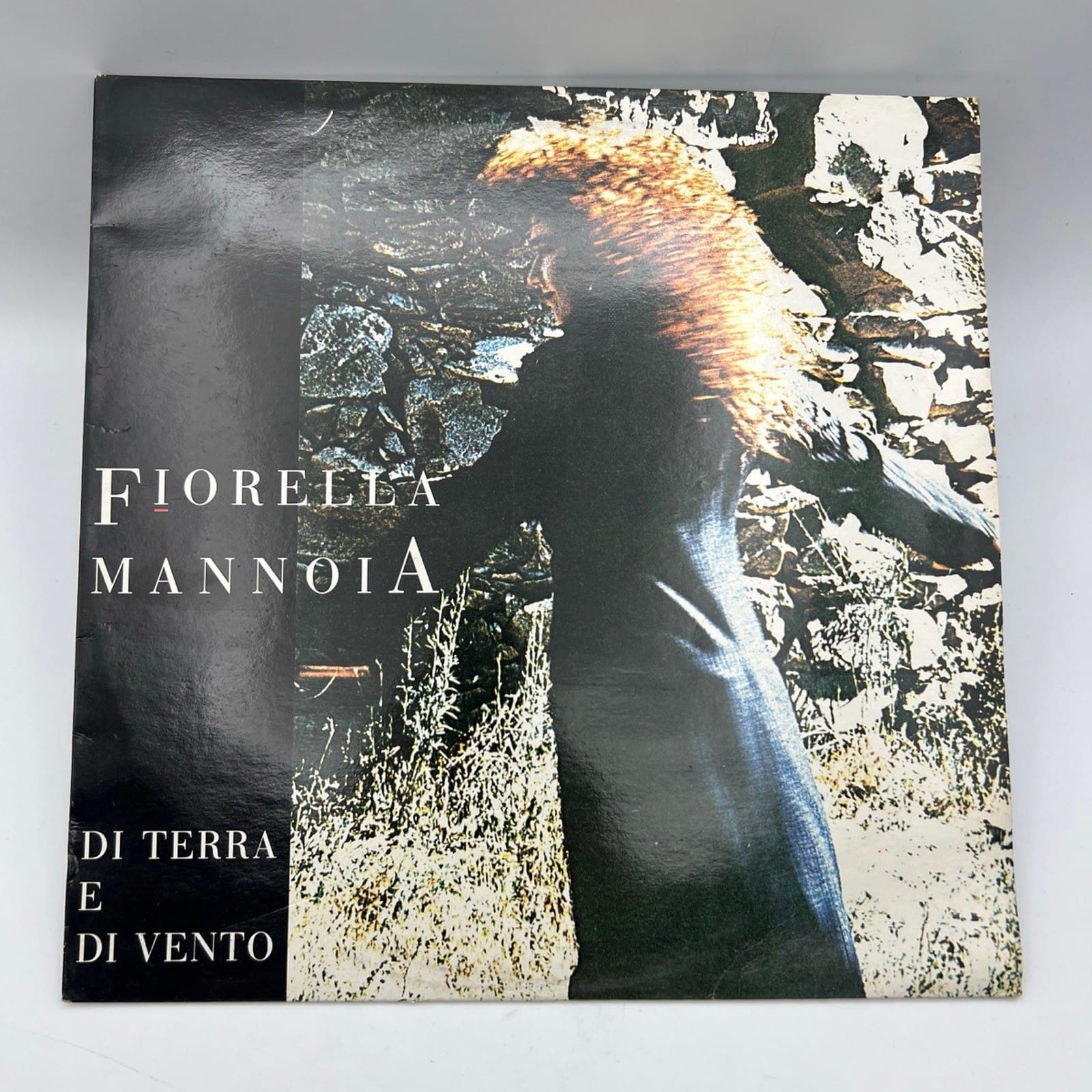 Disco in vinile 33 giri lp Fiorella Mannoia anno 1988 Di Terra e di Vento Categoria  Dischi in Vinile