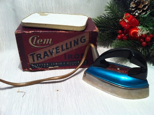 FERRO DA STIRO VINTAGE ANNI 60 CLEM MADE IN ENGLAND TRAVELLING IRON Categoria  Attrezzi e Strumenti
