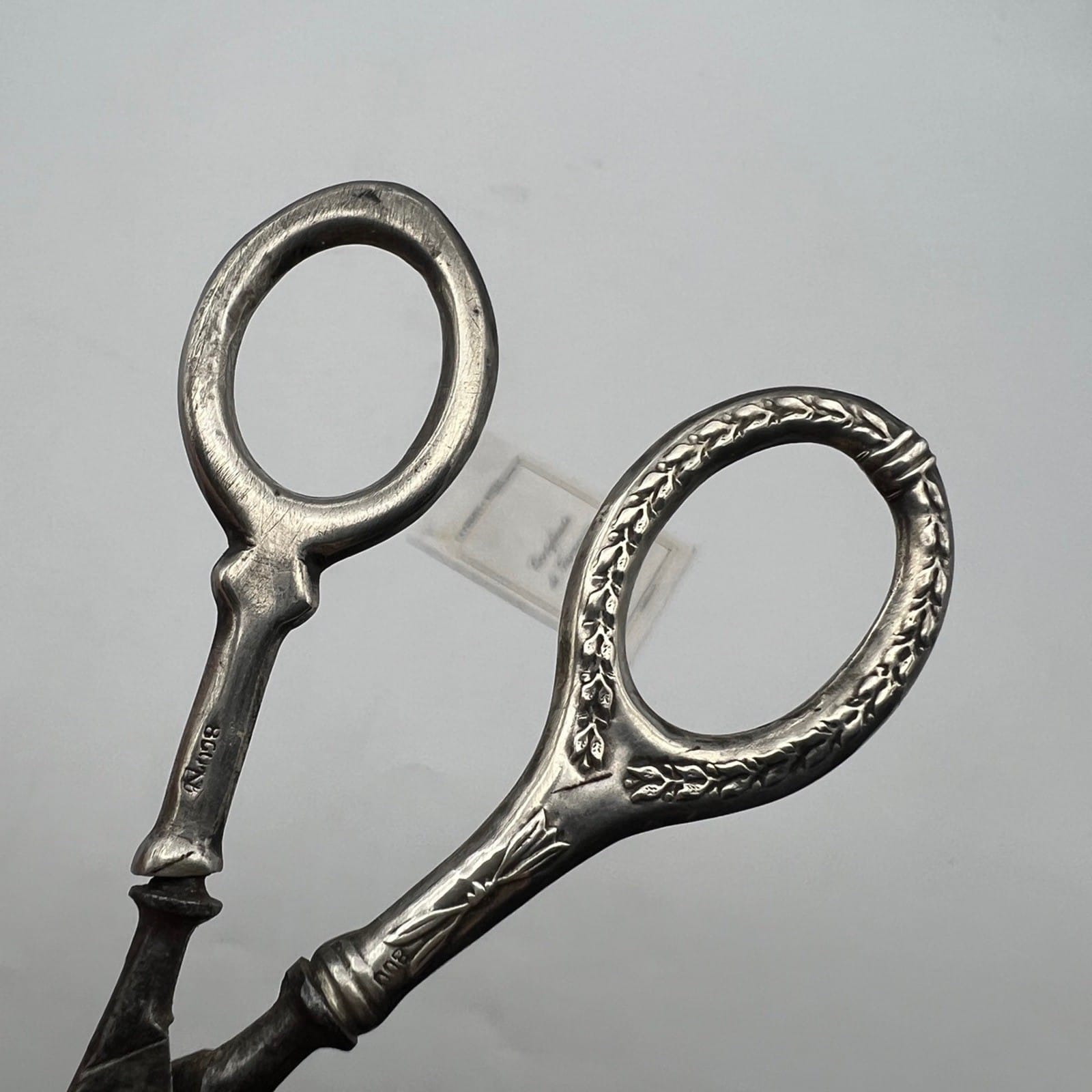 Forbici antiche con manico in Argento 800 da Manicure o Sarta primi 900 Categoria  Attrezzi e Strumenti
