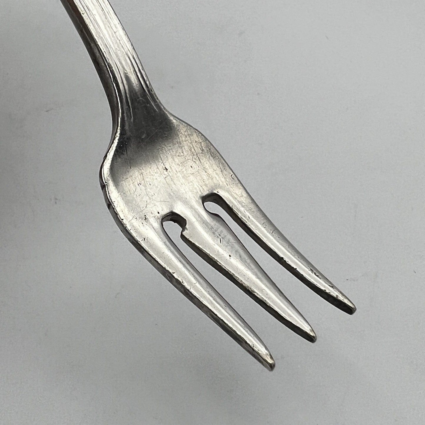 Forchetta forchettina in argento silver plated da Cocktail sottaceti Art Nouveau Categoria  Sheffield & Argento