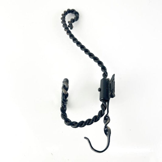Gancio appendiabiti da parete antico in metallo ferro battutto Appendino Rustico Categoria  Accessori & Ferramenta d'epoca