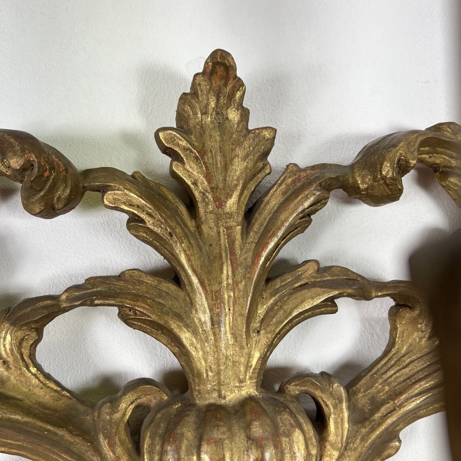 Grande Applique vintage stile antico in legno dorato oro lampada da parete Categoria  Lampade Appliques