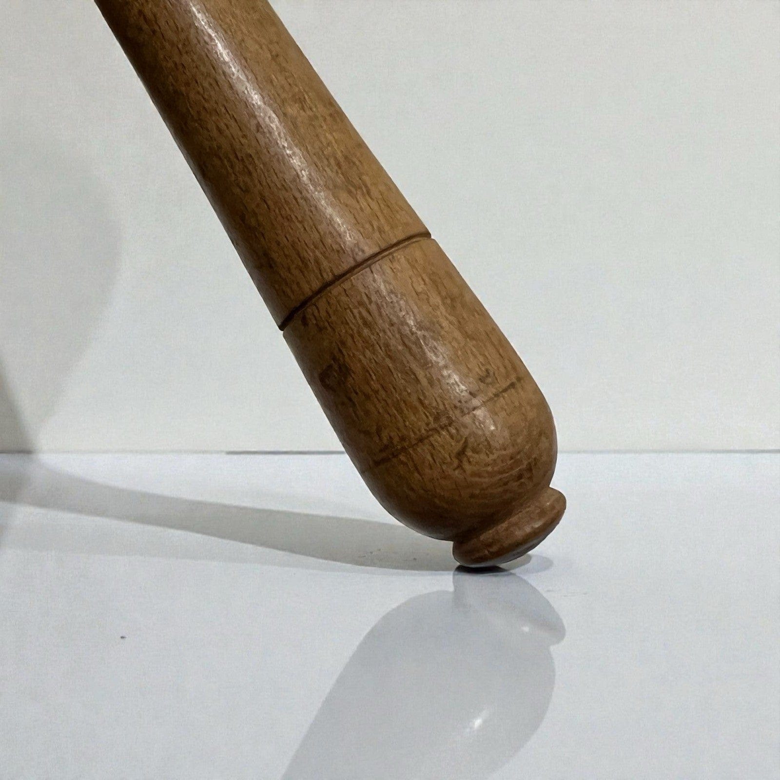 Grucce appendiabiti vintage antiche in legno Stampelle per Armadio Vetrina due Categoria  Vintage