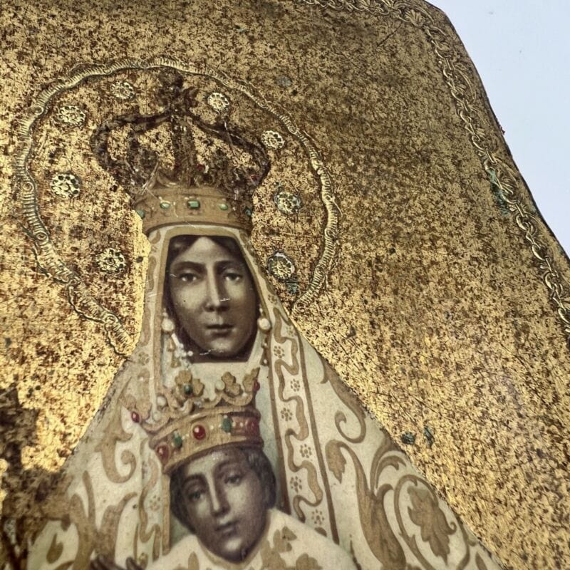 Icona Antica Religiosa Madonna Nera di Tindari con bambino tavola in legno oro Categoria  Oggetti sacri - rosari