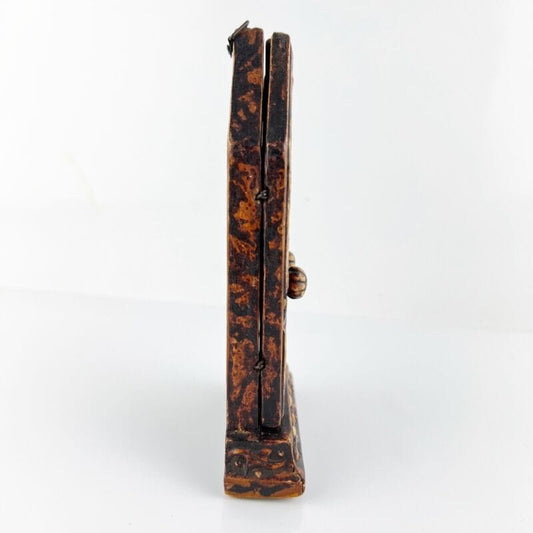 Icona antica religiosa sacra in legno dorato Madonna con il Bambino trittico Categoria  Oggetti sacri - rosari