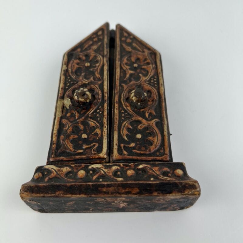 Icona antica religiosa sacra in legno dorato Madonna con il Bambino trittico Categoria  Oggetti sacri - rosari