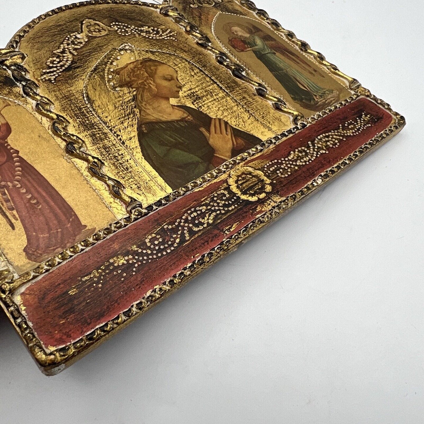 Icona antica religiosa sacra in legno dorato Madonna In Preghiera stile trittico Categoria  Oggetti sacri - rosari