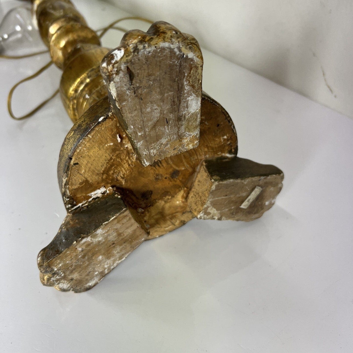 Lampada antica da tavolo in legno dorato oro Lume  Candeliere epoca '800 Categoria  Lampade Appliques