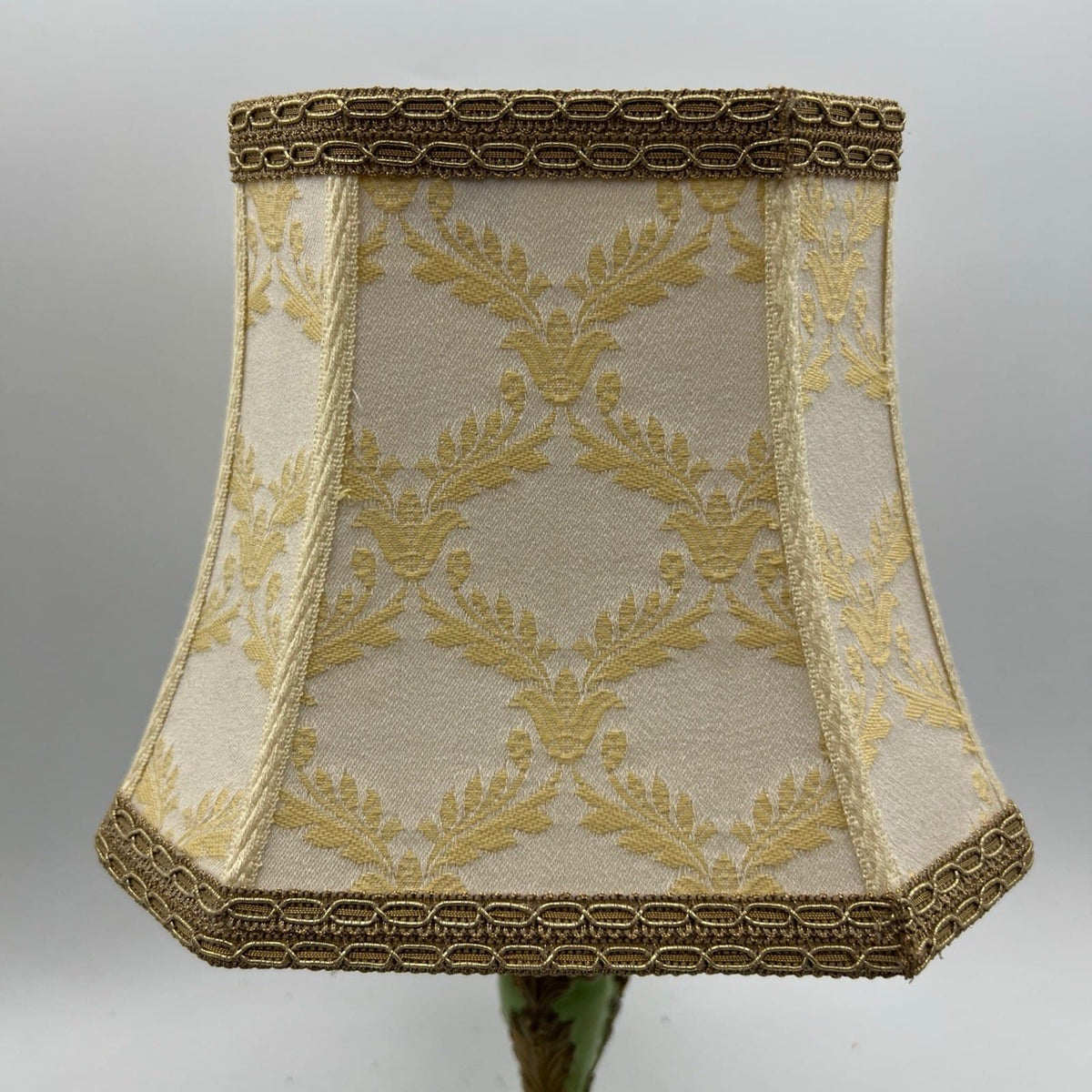 Lampada antica da tavolo vintage Abatjour Barocco Lume in ottone con paralume Categoria  Lampade Appliques
