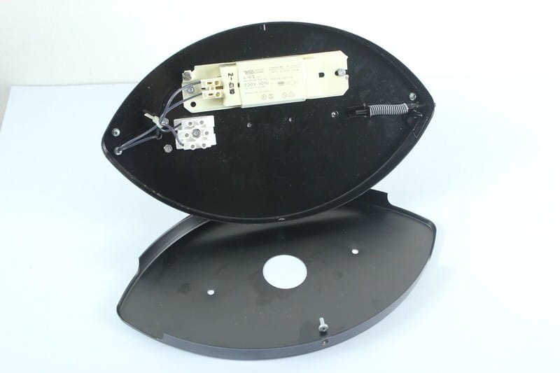 Lampada da parete applique mezzaluna in vetro satinato ALBANI modernariato nero Categoria  Lampade Appliques