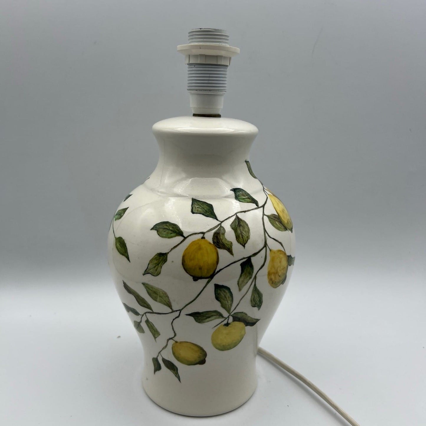 Lampada Vintage Da Tavolo In Ceramica Dipinta A Mano con Limoni Lume Categoria  Lampade Appliques