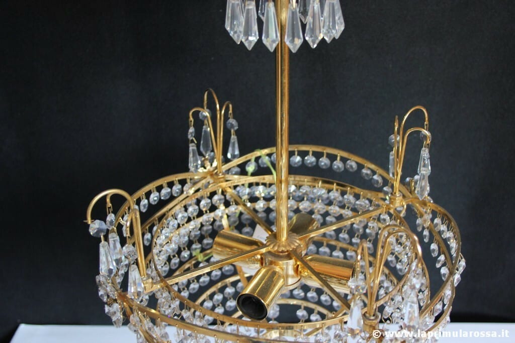 LAMPADARIO STILE IMPERO CON GOCCE DI CRISTALLO  STRUTTURA PLACCATA ORO Categoria  Lampade Appliques