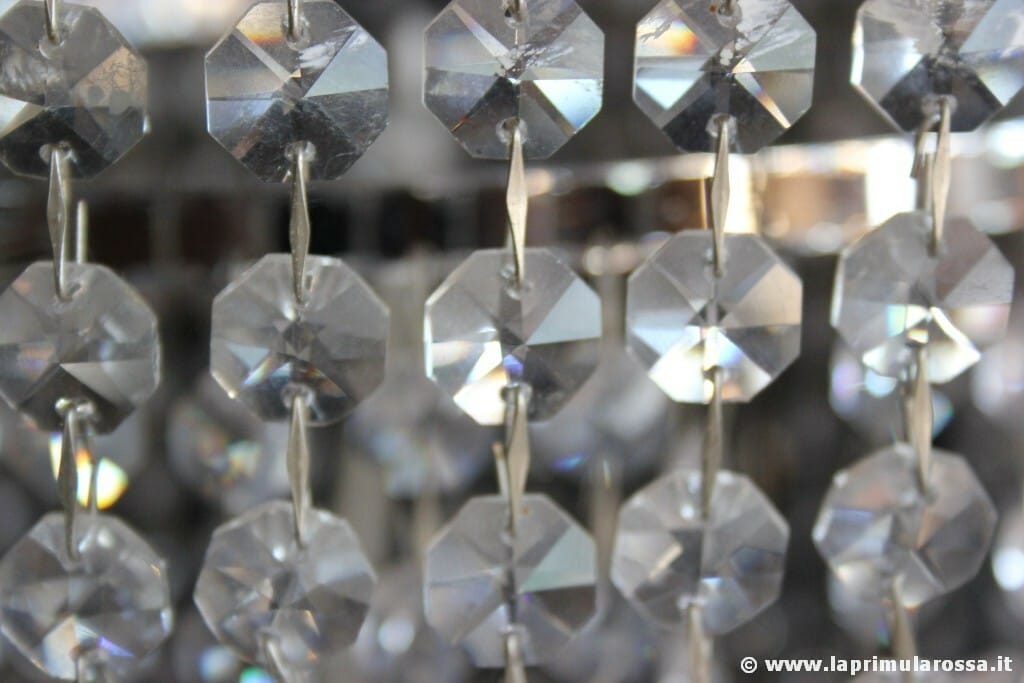 LAMPADARIO VINTAGE CON STRUTTURA CROMATA E  CRISTALLI SWAROVSKI LAMPADA RETRO' Categoria  Lampade Appliques