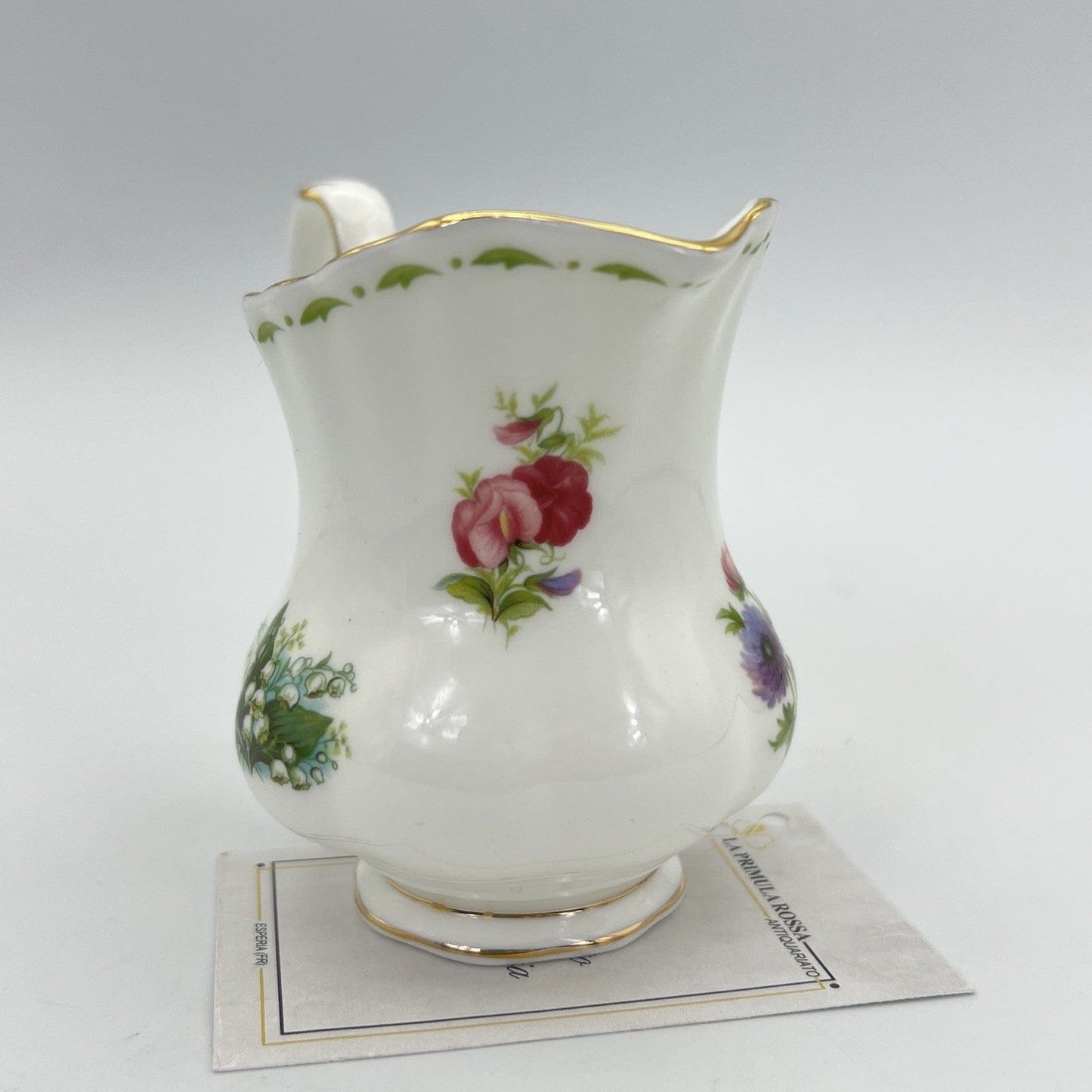 Lattiera in porcellana Royal Albert bricco latte con mesi Flower Of the Month Categoria  Servizio tazze - Tazze