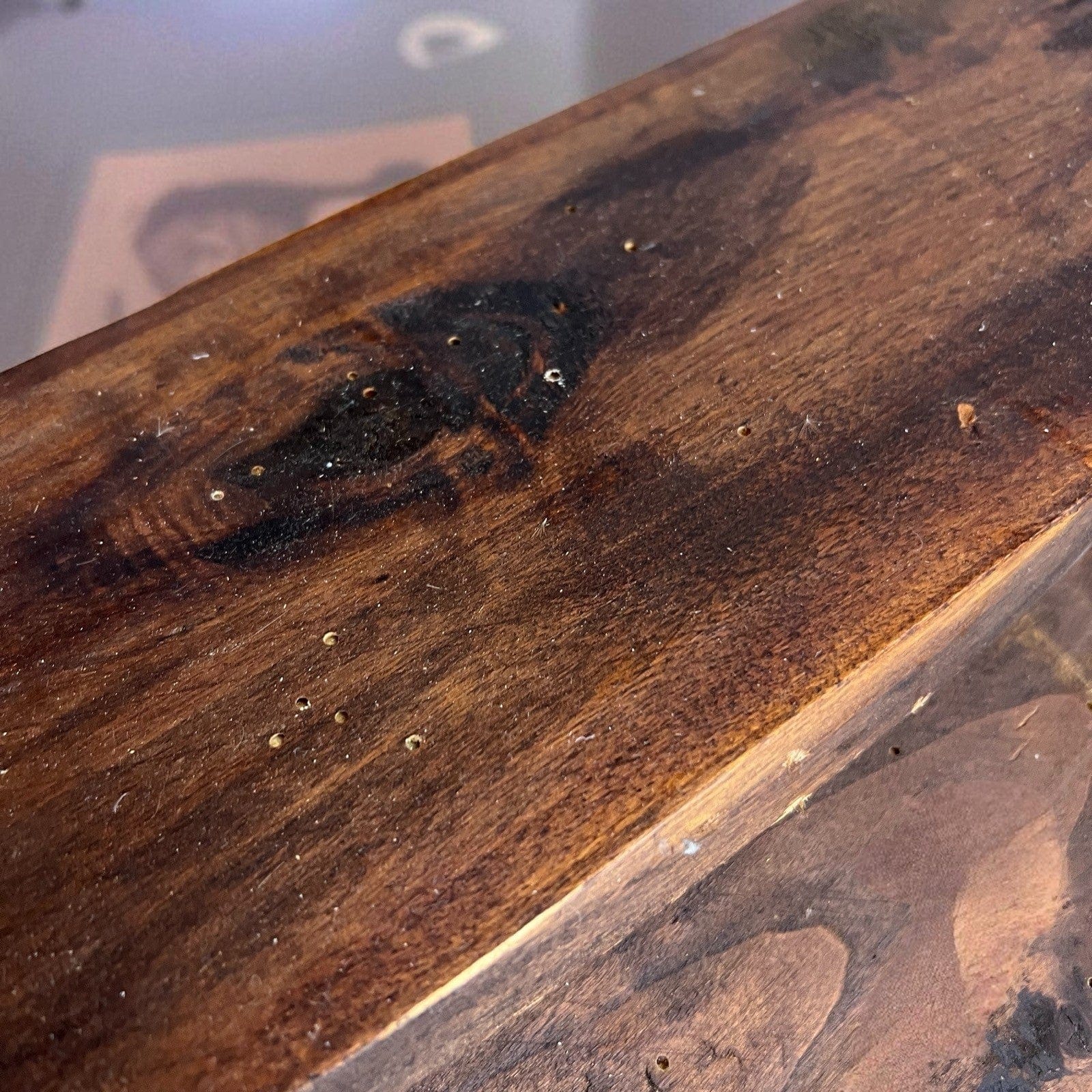 Letto singolo in legno Antico stile barocco Legno di Noce intarsiato epoca ' 900 Categoria  Letti & Testate