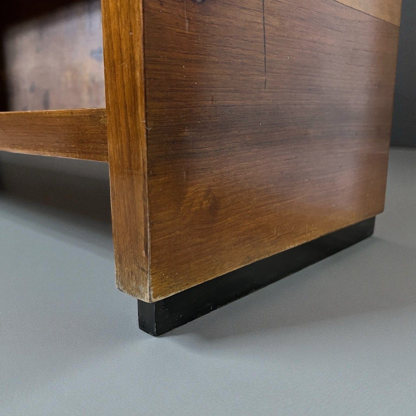 Libreria art deco vintage di design mobile soggiorno Scaffale antico in legno Categoria  Vetrine