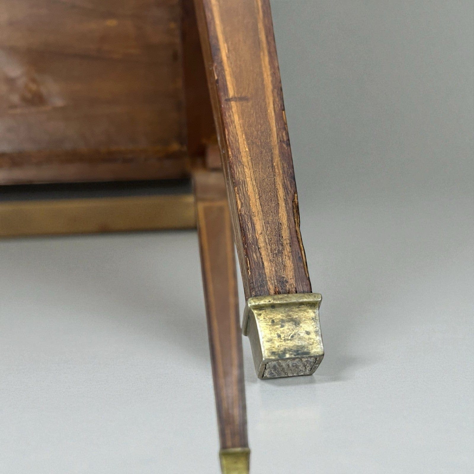 Libreria in Stile Antico Luigi XV legno intarsiata mobile Consolle Madia '900 Categoria  Vetrine