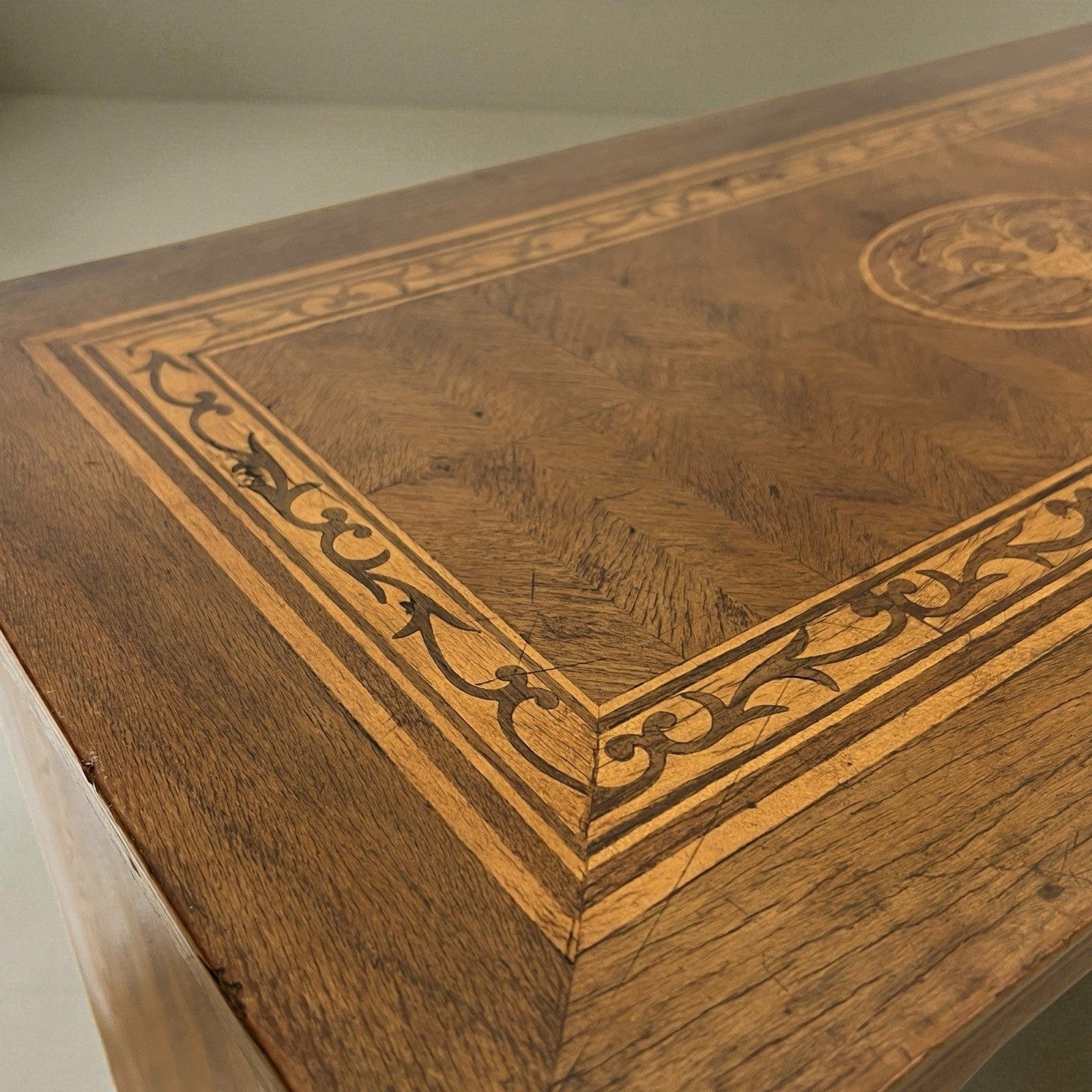 Libreria in Stile Antico Luigi XV legno intarsiata mobile Consolle Madia '900 Categoria  Vetrine