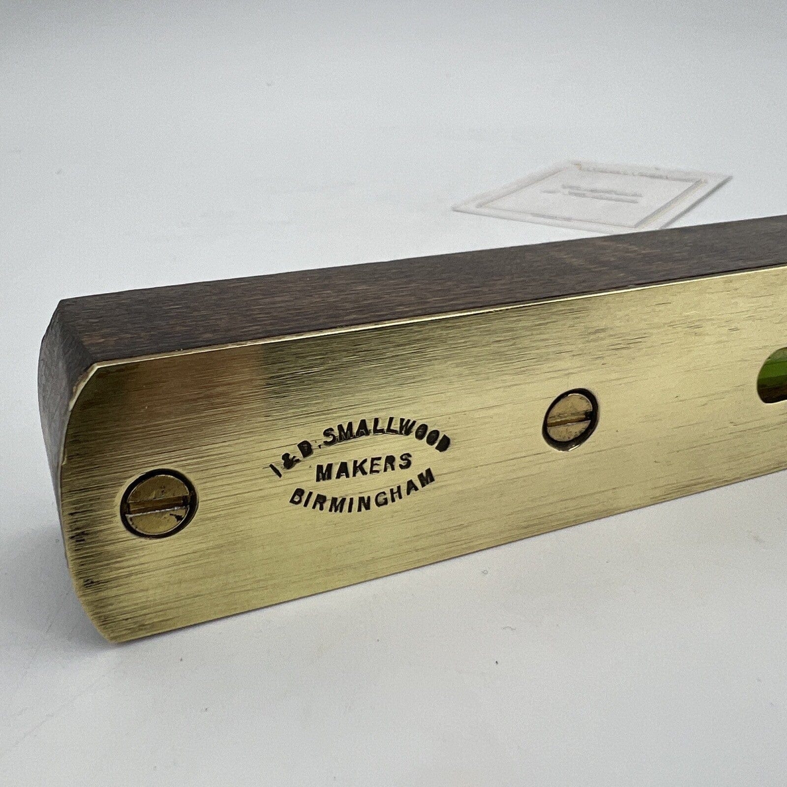 Livella a due bolle antica in legno e ottone XX secolo inglese strumento  900 Categoria  Attrezzi e Strumenti