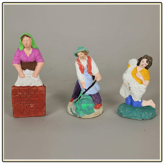 LOTTO STATUINE PRESEPE PRESEPIO ANTICHE IN TERRACOTTA VINTAGE VECCHIE ANNI 50 . Categoria  Statuine