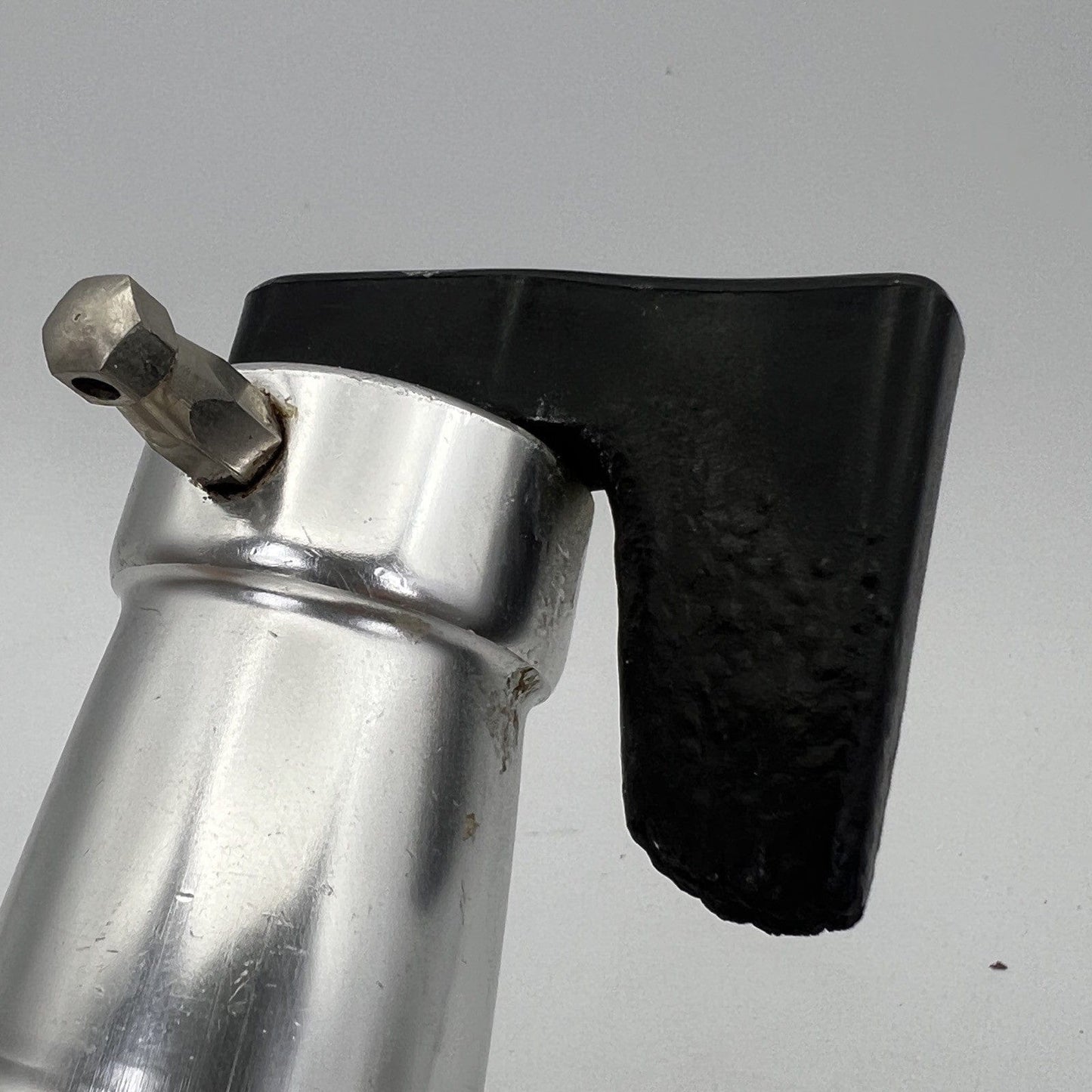 Macchina da Caffe antica Macchinetta Vintage per due tazze in Alluminio anni '70 Categoria  Attrezzi e Strumenti