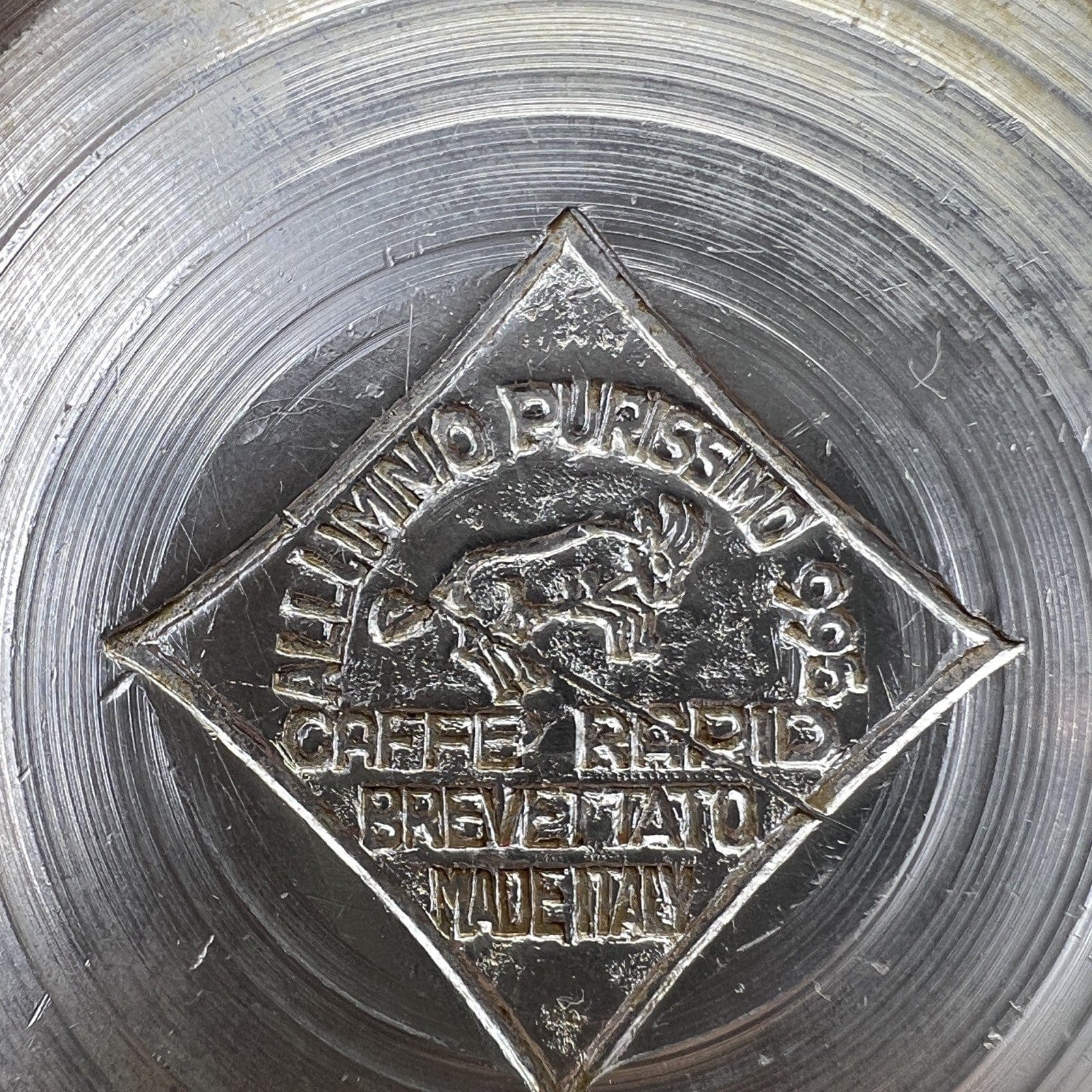 Macchina da Caffe antica Macchinetta Vintage per due tazze in Alluminio anni '70 Categoria  Attrezzi e Strumenti