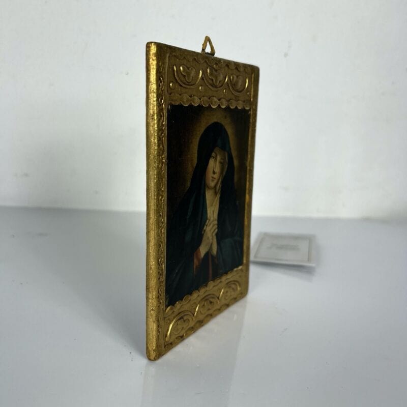 Madonna addolorata del Sassoferrato antica in legno e oro Icona religiosa 1960 Categoria  Oggetti sacri - rosari