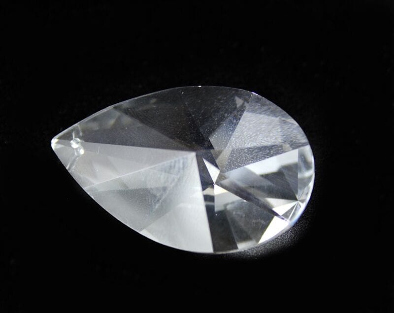 Mandorla di cristallo a goccia pendente per lampadario ricambio pendaglio vetro Categoria  Lampade Appliques