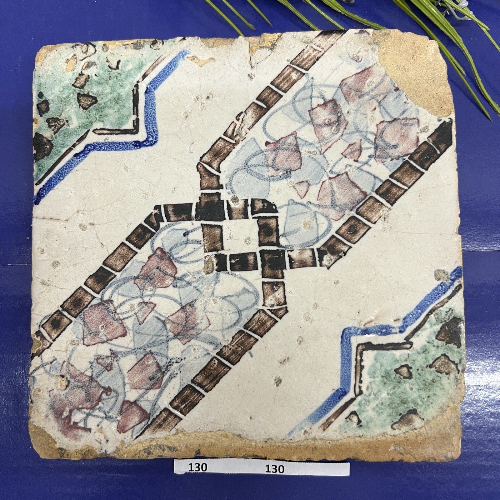 Mattonella Antica Decorativa Piastrella Riggiola vecchia Maiolica D'epoca Art130 Categoria  Arte e antiquariato:Porcellana e ceramica:Piastrelle e mattonelle