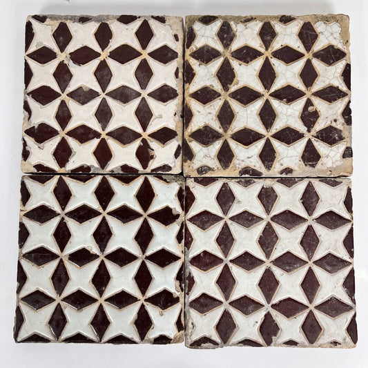 Mattonelle Antiche Cementine Decorative Piastrella Riggiola Maiolica D'epoca Categoria  Arte e antiquariato:Porcellana e ceramica:Piastrelle e mattonelle