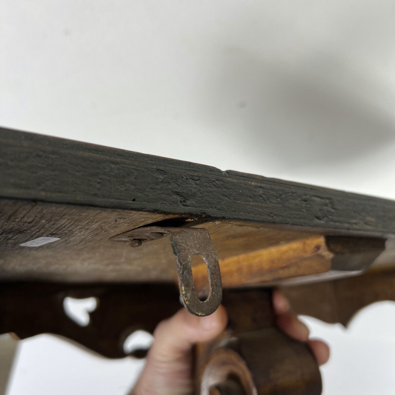 Console A Mensola A Goccia In Legno Intagliato E Dorato A Mecca A Volute E Console A Mensola A Goccia In Legno Intagliato E Dorato A Mecca A Volute E