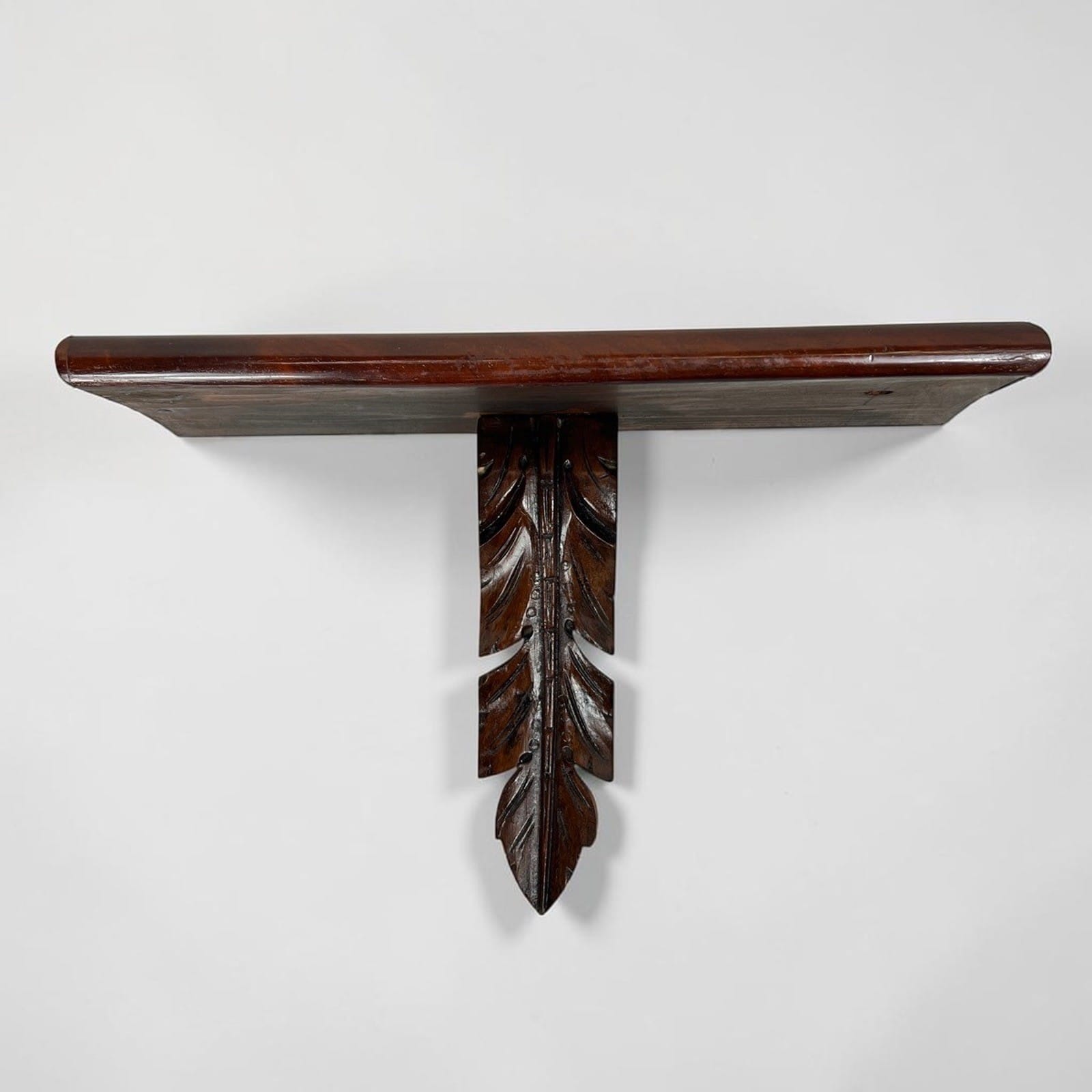 Mensola antica in legno intagliato scolpito piedistallo a sospensione da parete Categoria  Mensole
