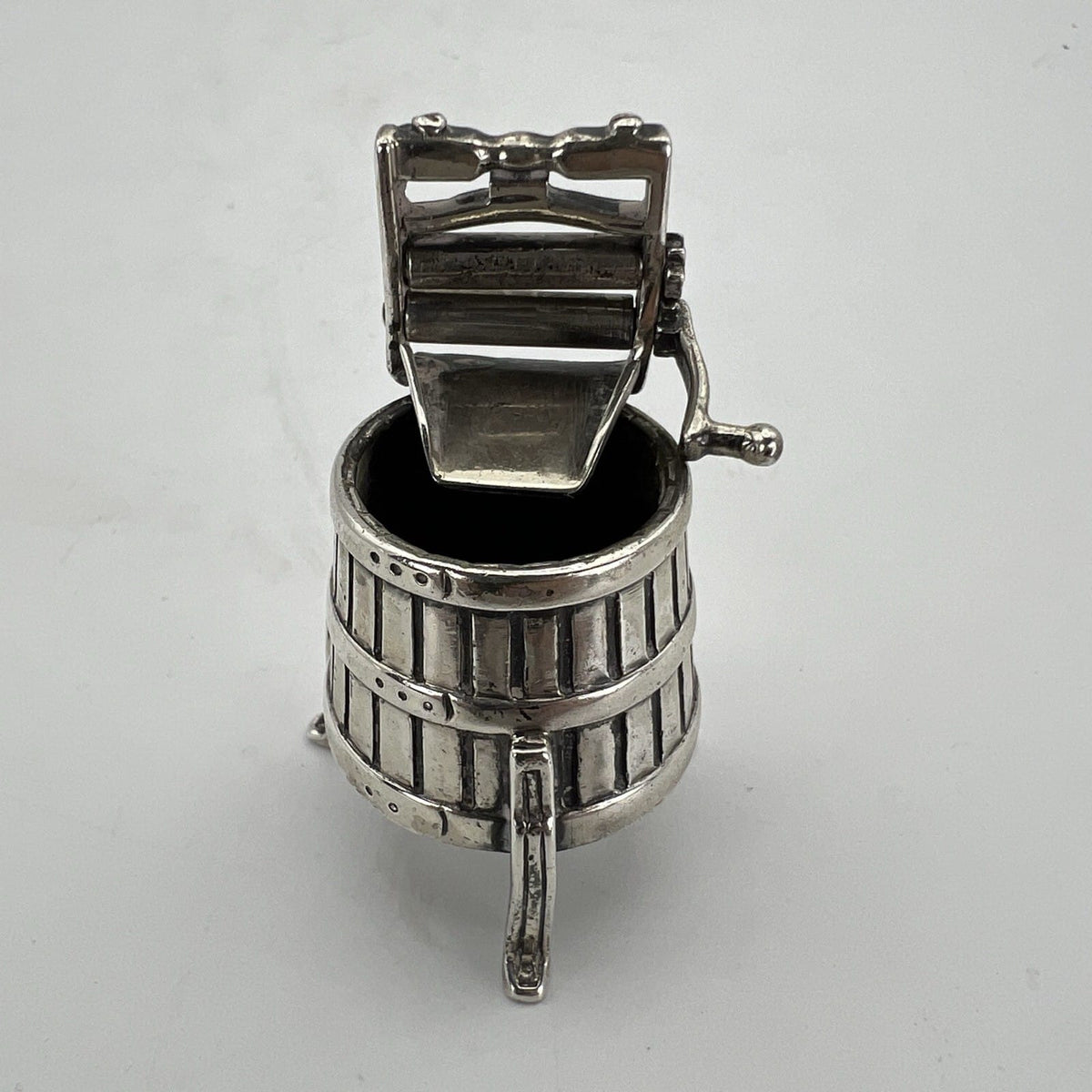 Microfusione in Argento Antico lavatoio 925 miniatura Vintage da collezione Categoria  Sheffield & Argento