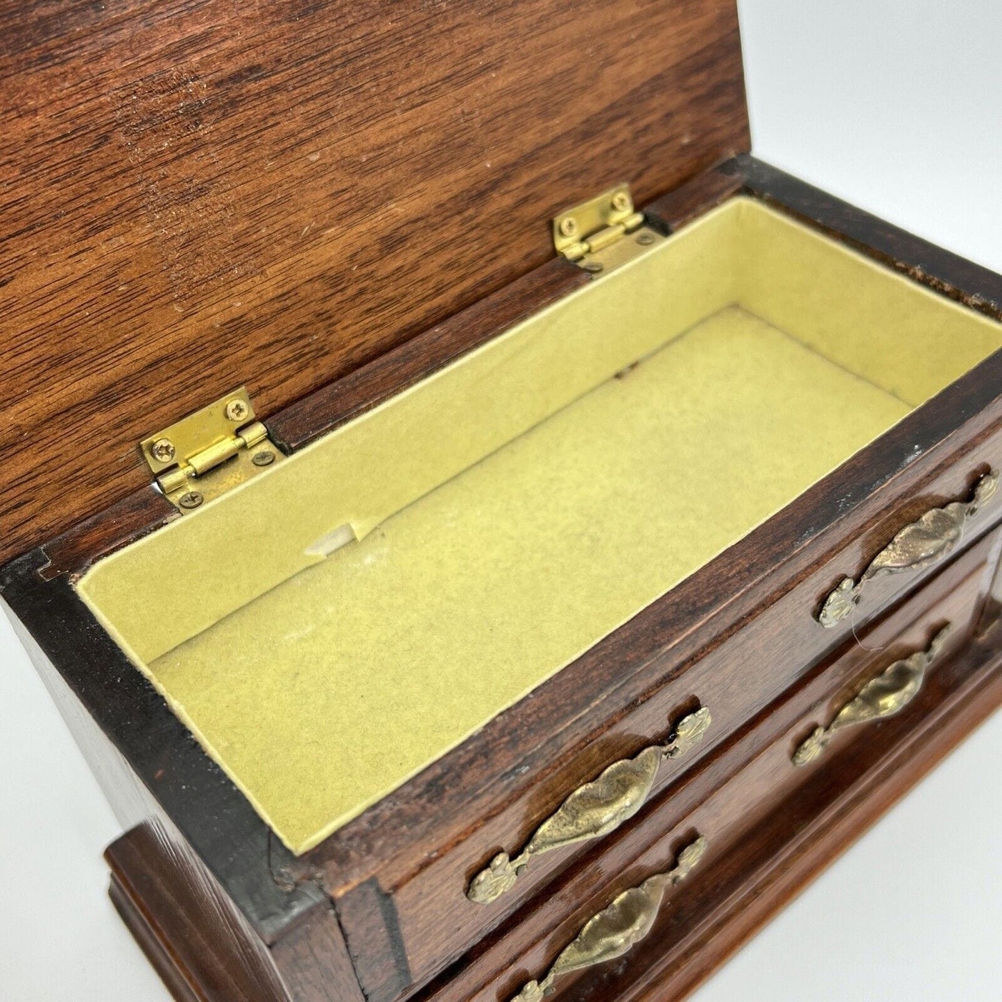 Mobile antico in miniatura Ribalta portagioie legno con cassetti stile 800 Comò Categoria  Giocattoli vintage