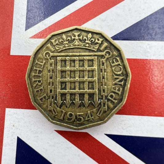 Moneta Antica Inglese Regina Elisabetta tre 3 THREE Pence Anno 1954  Regno Unito Categoria  Monete e banconote:Monete antiche:Altro monete antiche
