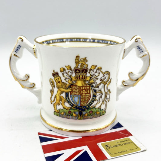Mug tazza in Ceramica Inglese Regina Elisabetta Casa Reale Giubileo anno 2002 Categoria  Arte e antiquariato:Porcellana e ceramica:Altro porcellana e ceramica