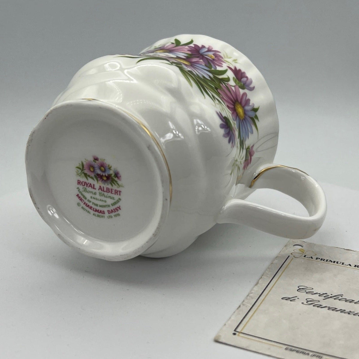 Mug Tazza in porcellana Royal Albert con mese di SETTEMBRE Flower of the Month Categoria  Servizio tazze - Tazze