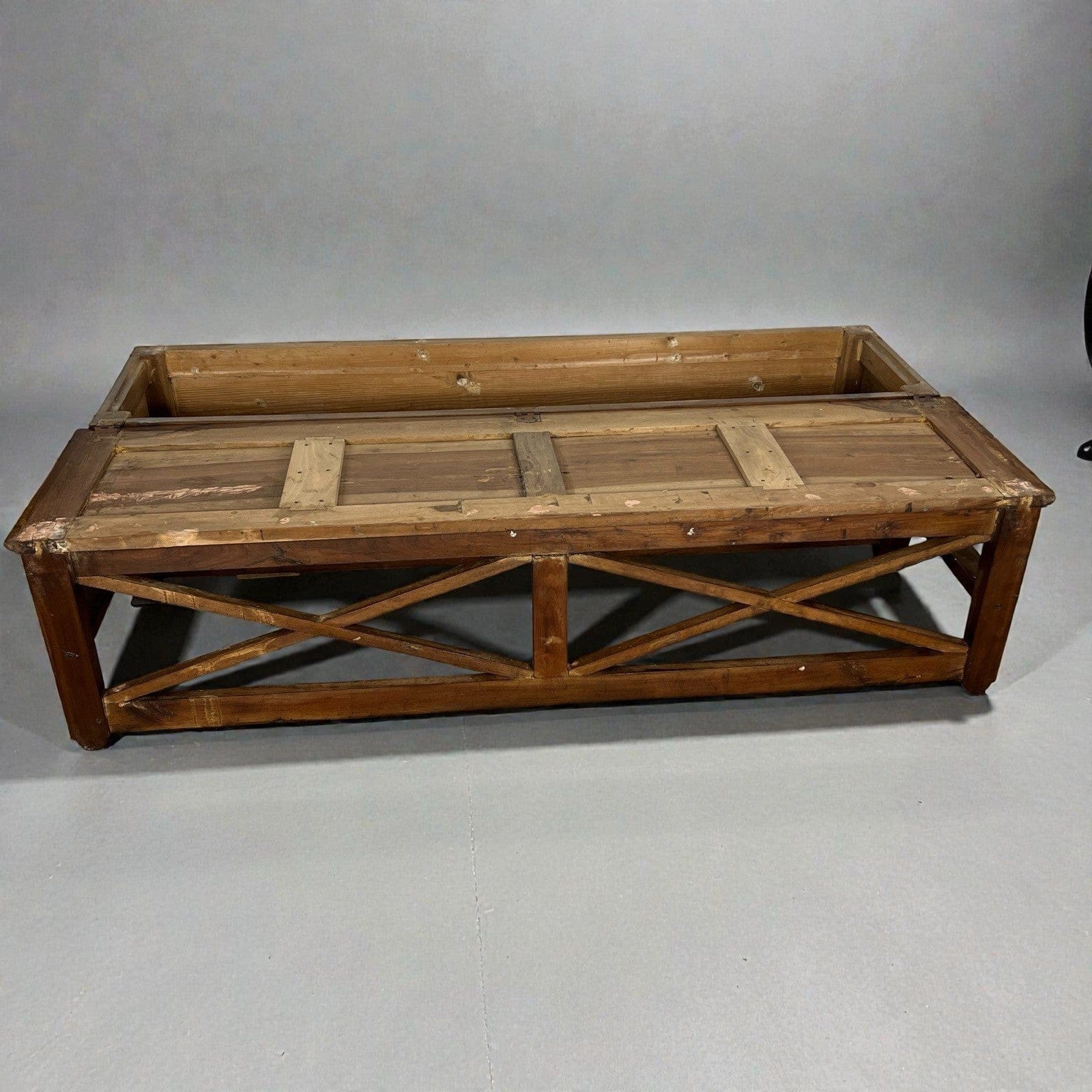 Panca antica in legno con schienale Grande cassapanca Baule epoca 800 italiano Categoria  Sedie