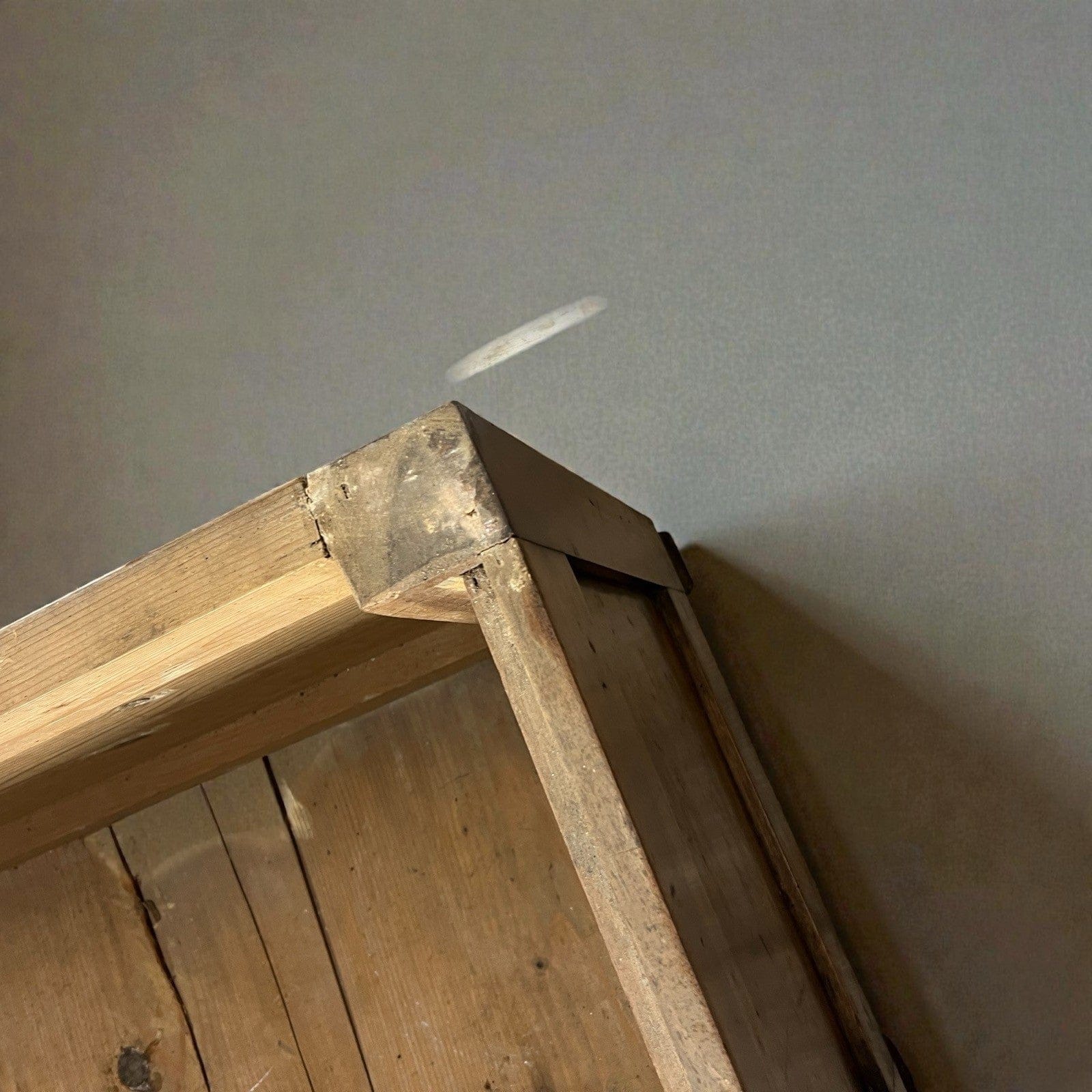 Panca antica in legno con schienale Grande cassapanca Baule epoca 800 italiano Categoria  Sedie