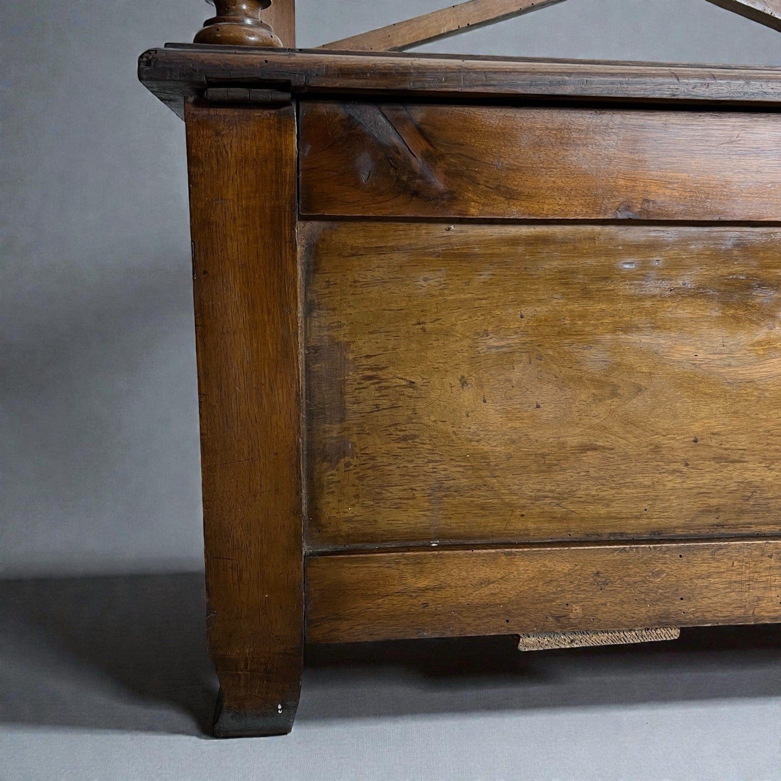 Panca antica in legno con schienale Grande cassapanca Baule epoca 800 italiano Categoria  Sedie