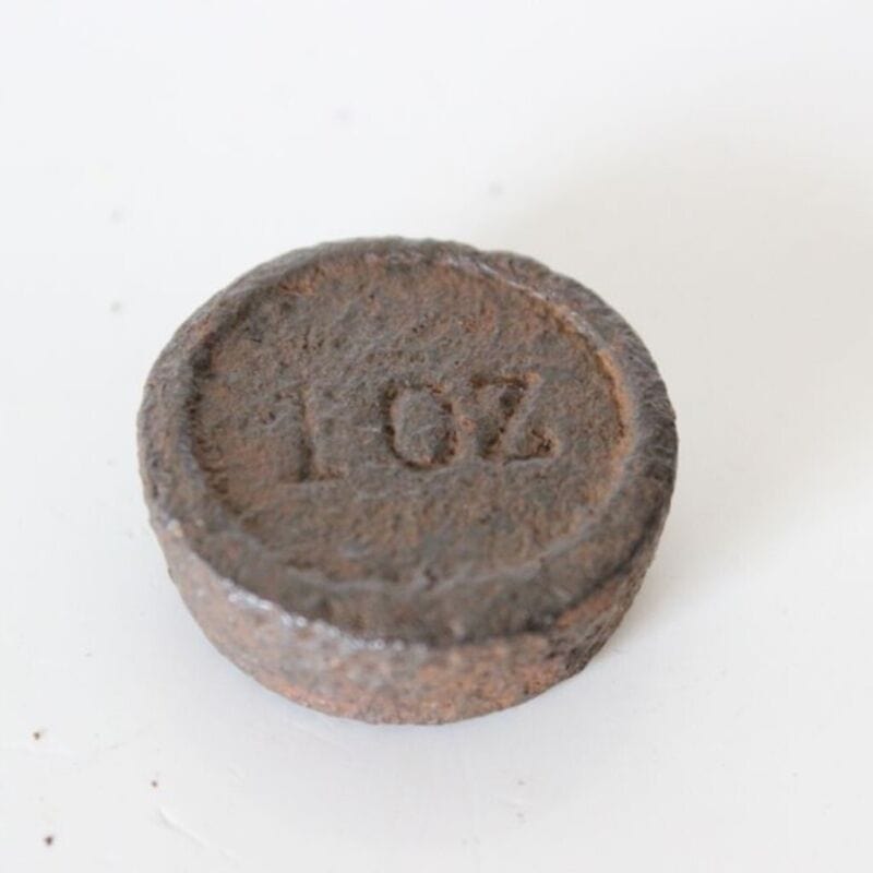 Peso Antico in ferro 1 oz per bilancia da cucina vecchio inglese d'epoca rotondo Categoria  Attrezzi e Strumenti