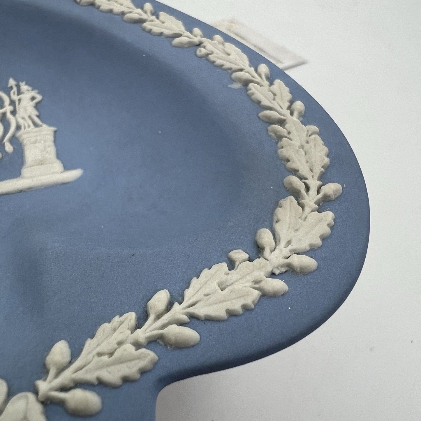 Piattino Cuore in porcellana Inglese Wedgwood celeste Vintage stile neoclassico Categoria  Vasi e Portafiori