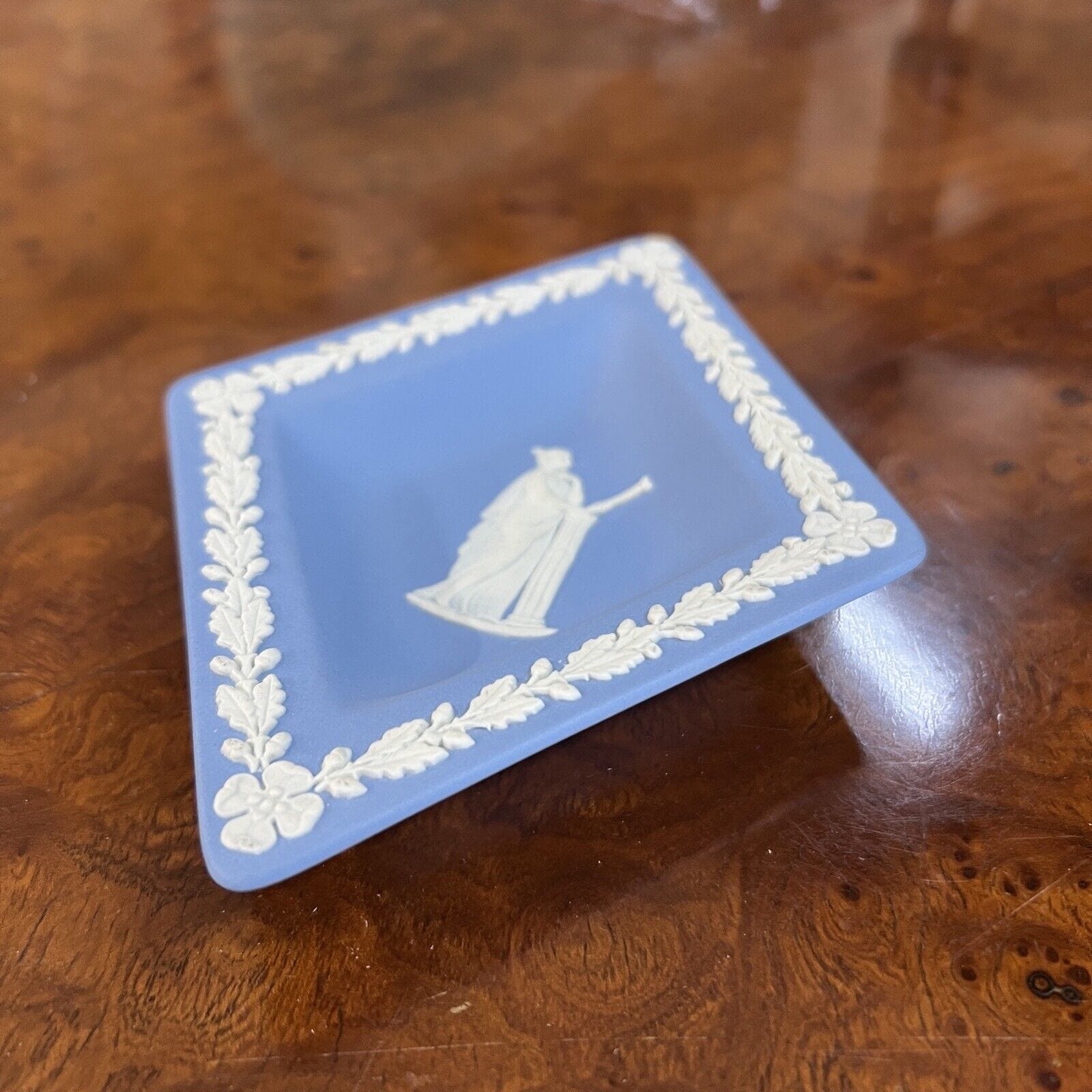 Piattino in porcellana Inglese Wedgwood Celeste Azzurro Vintage Vassoietto Rombo Categoria  Piatti e Piattini